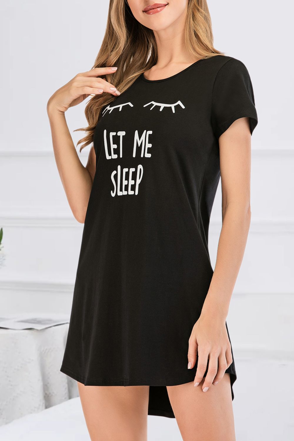 Buy black Graphic Round Neck Short Sleeve Lounge Dress