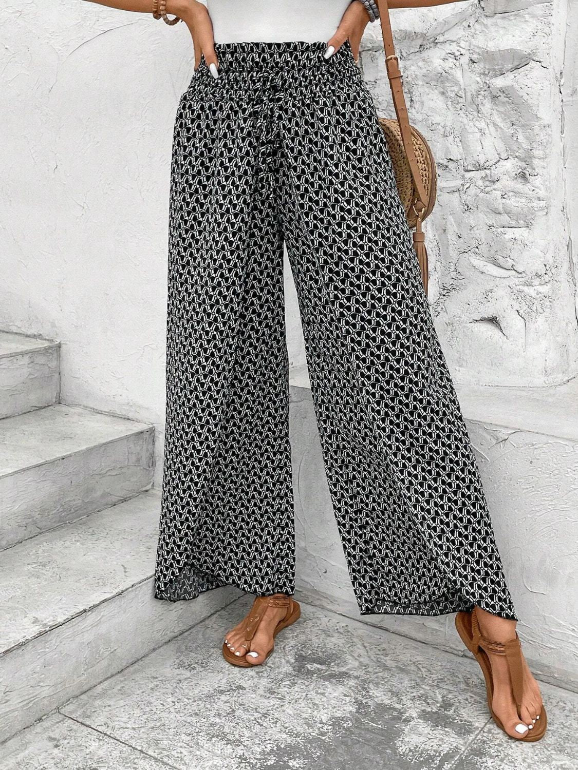 Buy black Tied Printed Wide Leg Pants